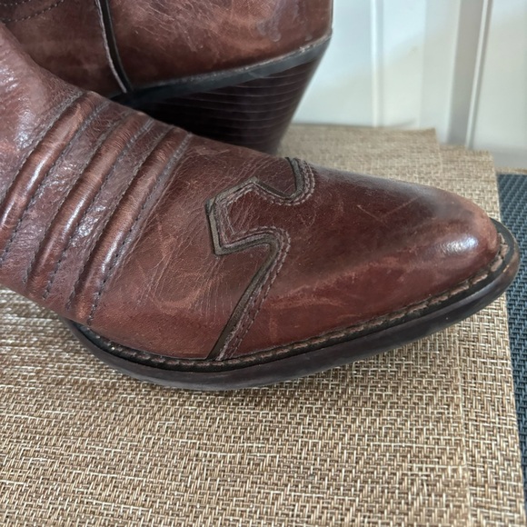 Brown Arturo Chiang Cowboy Boots - Picture 6 of 16